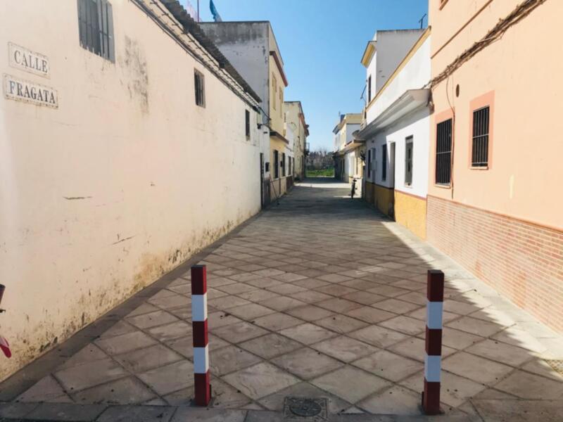 Chipiona suma una nueva calle peatonal con la conclusión de la reurbanización en la calle Fragata
