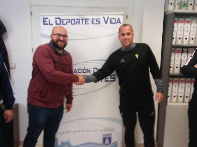 Trabajan en la organización de un campus del Cádiz Club de Fútbol para el próximo verano