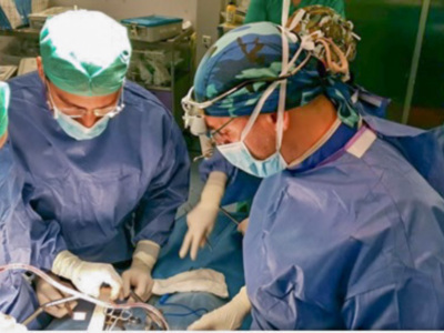 El Hospital Vithas Nisa Sevilla consigue sustituir por primera vez en Andalucía un disco intervertebral dañado por una prótesis que simula el movimien