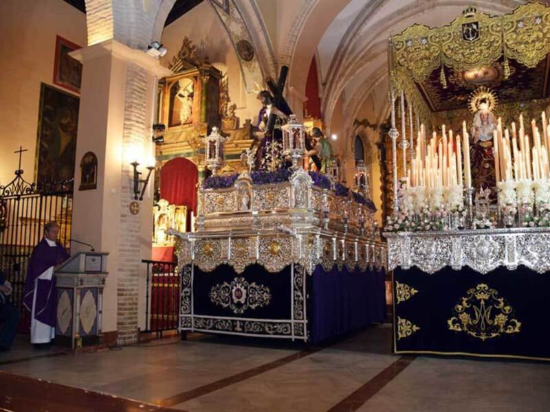 La lluvia puso en jaque el Miércoles Santo en Alcalá del Río