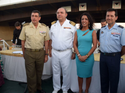 La Fiesta en honor a la Virgen del Carmen se celebró en el gran catamarán  “Luna de Sevilla”