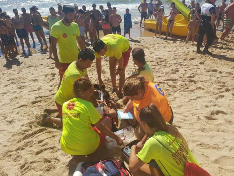 Las playas de Regla y Camarón fueron escenario ayer de dos simulacros de emergencia exigidos por sus certificaciones de calidad