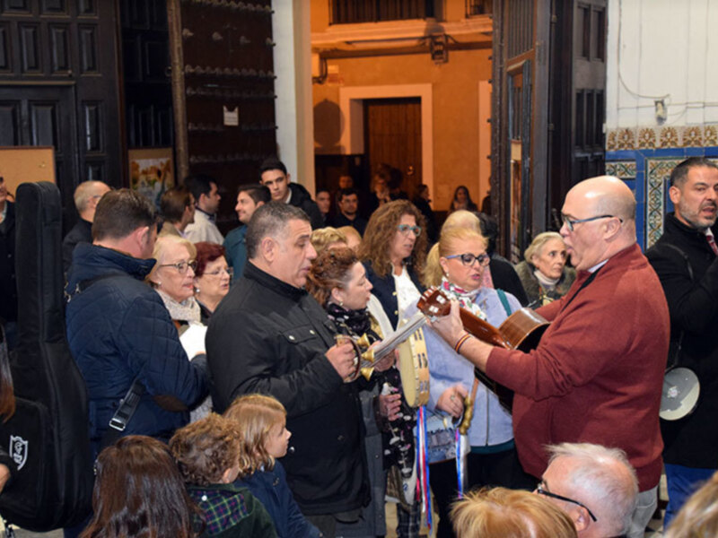 Santo Rosario publico con la imagen letífica de la Divina Pastora de las Almas de San Antonio.