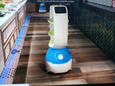 Llega  a Sevilla el robot camarero