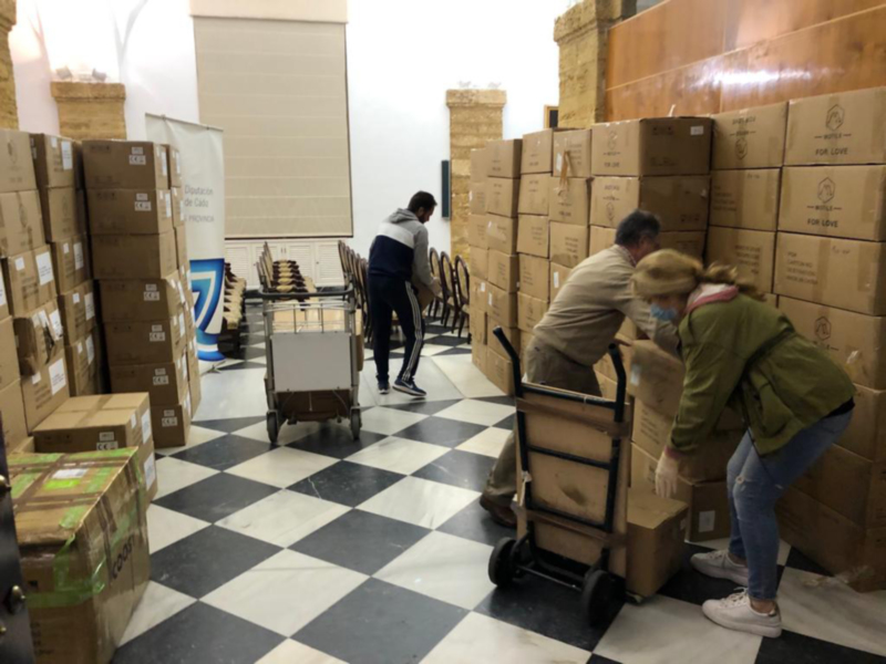 Diputación de Cádiz adquiere y distribuye 800.000 mascarillas para todos los ayuntamientos de la provincia