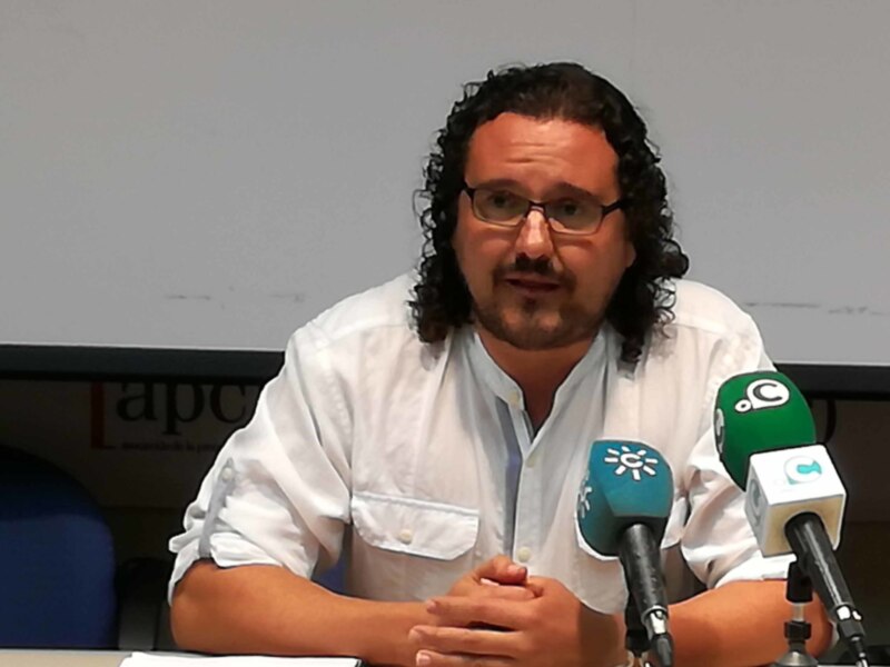 IU ve un “despropósito” que la Junta filtre a un medio de comunicación los datos sobre casos de Covid-19 que los municipios llevan semanas pidiendo
