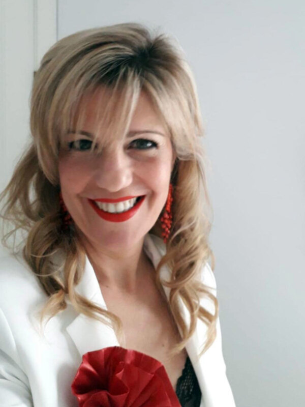 Ana Mercedes Fernández Romero pronunciará la XXII Exaltación de la Santa Cruz en Alcalá del Río.