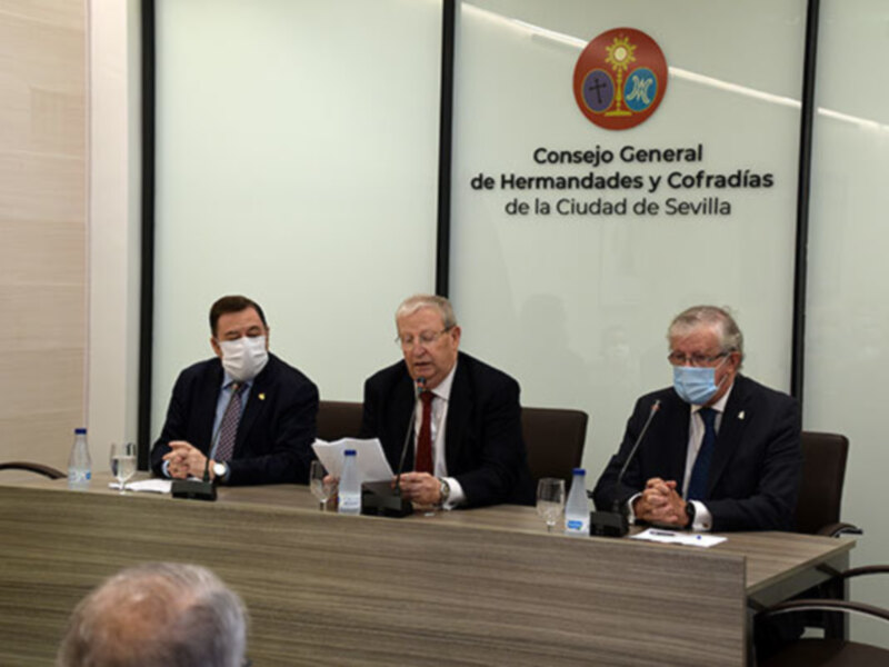 Conferencia en el Consejo General de Hermandades y Cofradías de Sevilla.