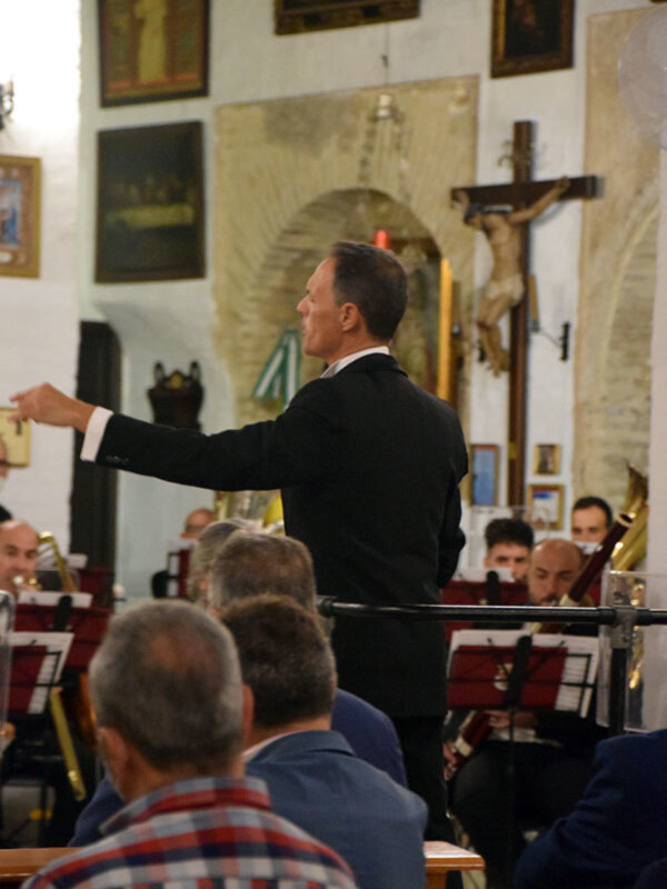 Concierto en la Iglesia de ómnium Sanctórum con motivo del XXV Aniversario de la Hermandad del Carmen.