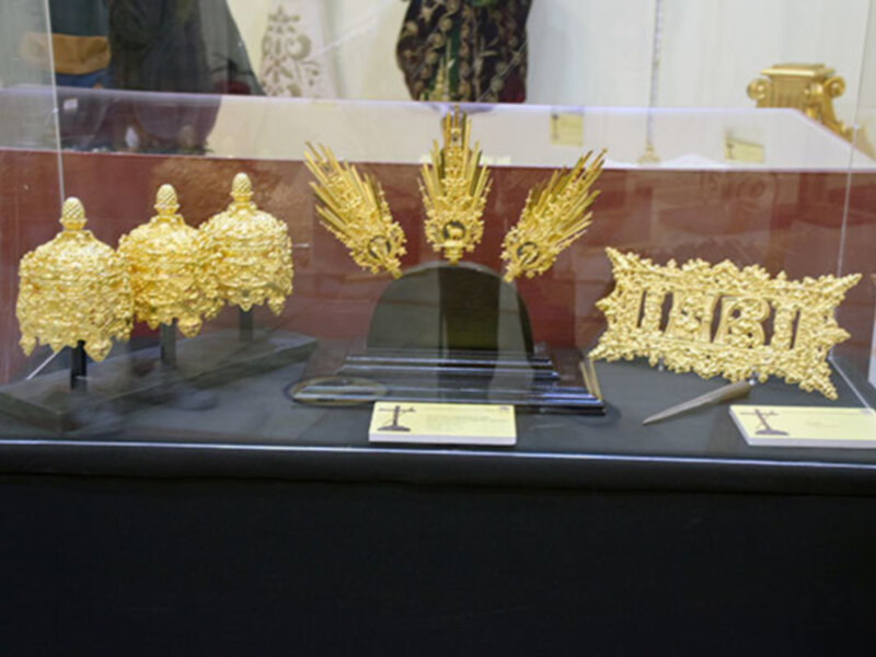 Hermandad sevillana  de la Sagrada Lanzada con la exposición “Mirarán al que traspasaron” 