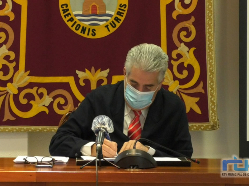 El alcalde de Chipiona firma cuatro convenios de subvenciones concedidas por la Delegación de Cultura