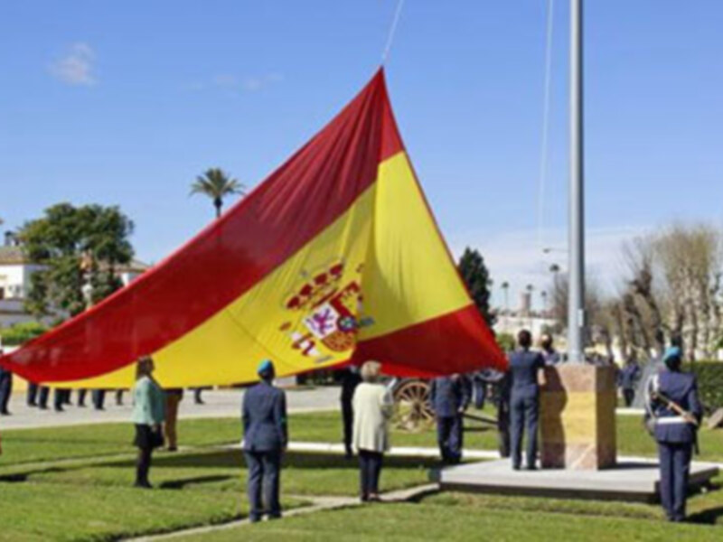 Imágenes de Izado Solemne de Bandera en el ACAR Tablada en reconocimiento al BBVA