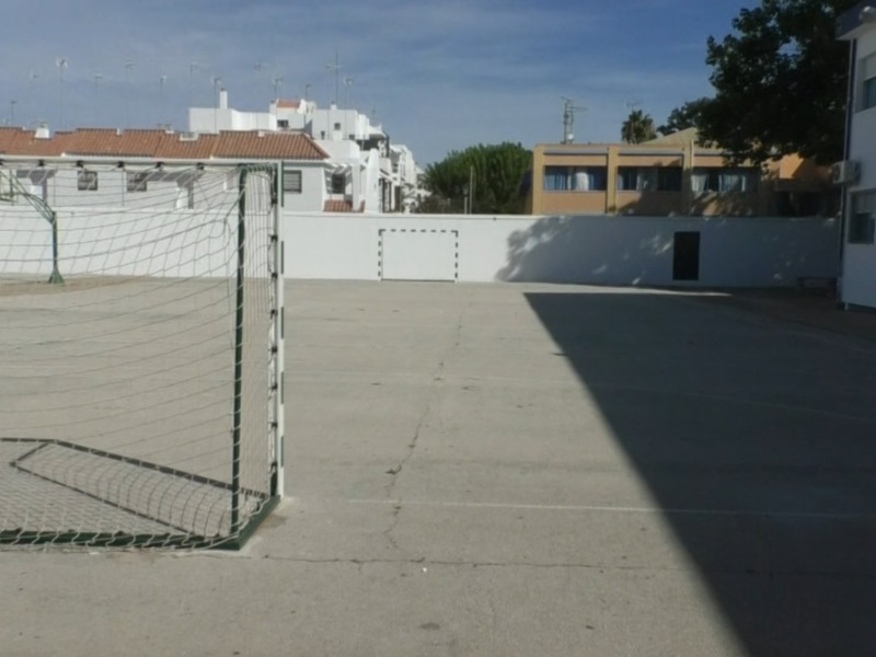 Los colegios Aparcero y Cristo de las Misericordias podrían acoger este verano actividades de carácter social