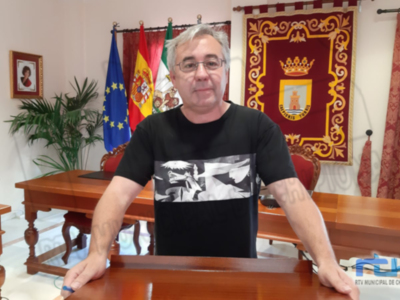 Pepe Mellado anuncia la finalización de las obras de adecentamiento de la fachada del edificio antiguo patio del  Hotel Cruz del Mar 