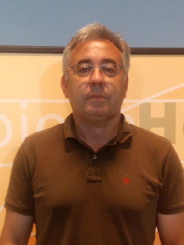Pepe Mellado anuncia que Caepionis incorporará dos nuevas máquinas y conductores para la limpieza viaria de Chipiona