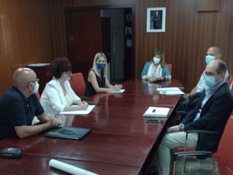 El Consejo de Participación Ciudadana traslada a la Junta la demanda de más médicos y ambulancia permanente en Chipiona 