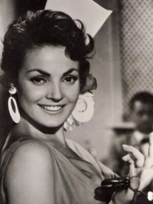 Crónica del nuevo libro de Carmen Sevilla en Espectáculos.com