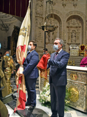 Procesión Claustral de la Espada "Lobera" del Rey Fernando III en Sevilla 