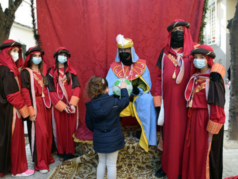 Visita Paje Real a la Sede de la Asociación Clemencia y Fe de Sevilla