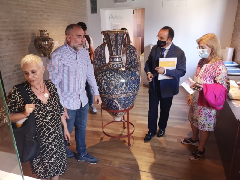 Sevilla se suma a la iniciativa ‘¡Hola, Cerámica!’ que incluye conferencias y exposiciones en torno a esta disciplina artística