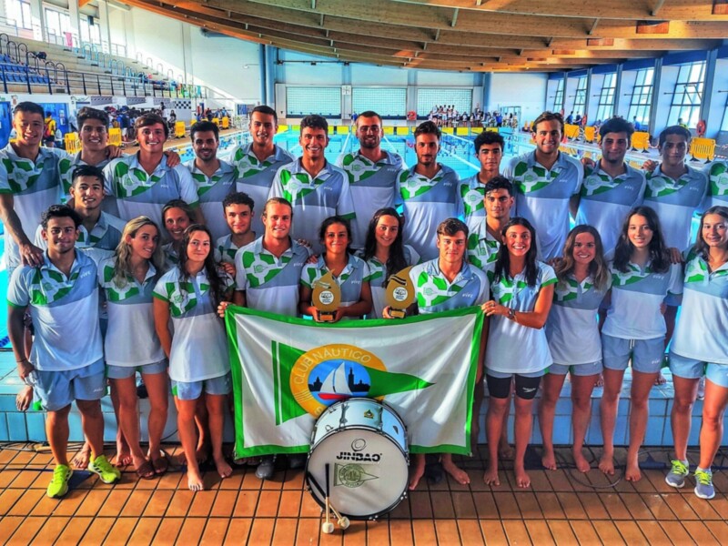 El Club Náutico Sevilla, campeón de Andalucía absoluto de natación
