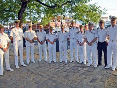 La Onomástica de la Virgen del Carmen estuvo presidida por el Comandante Naval de Sevilla el Capitán de Navío, José Daniel González-Aller Lacalle