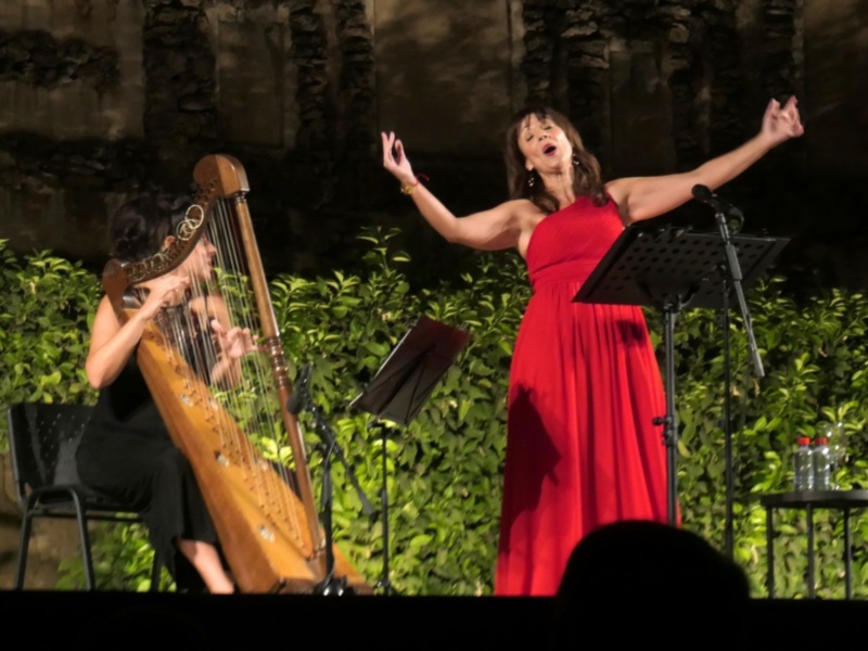 Más de 17.900 personas ya han asistido a Noches en los Jardines del Real Alcázar de Sevilla, superada su octava semana de conciertos.