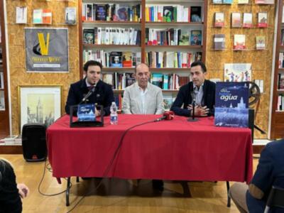 Magnifica Presentación en Verbo de la primera novela de Victor García-Rayo