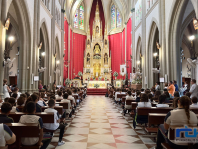 El colegio Virgen de Regla celebró ayer el día de San Francisco de Asís, patrón del centro educativo con diversas actividades para el alumnado