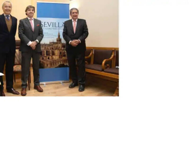 Sevilla la ciudad más amada en el diario ABC