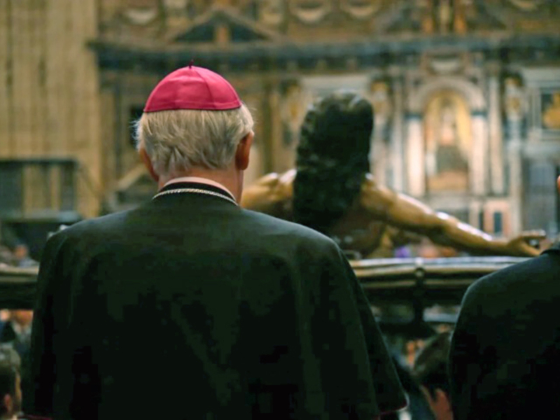 Más de cuatro década despues la Hermandad de los Estudiantes en cultos en la Catedral de Sevilla.