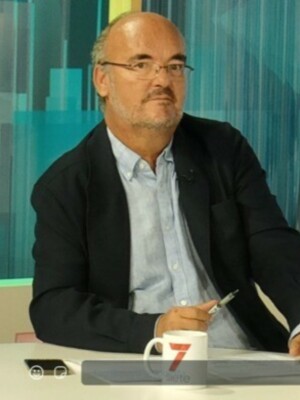 Este fue Juan Méndez visto por el mismo . El funeral este jueves a las 10,40 en tanatorio s 30