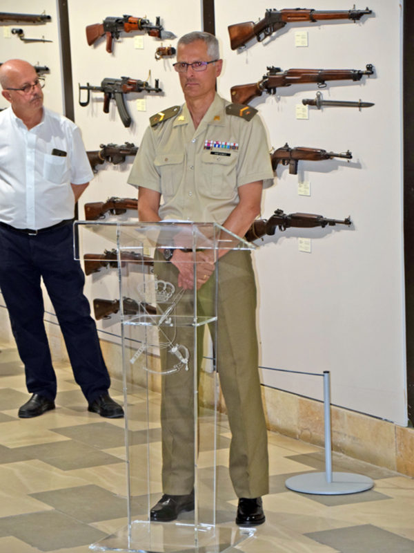 50 aniversario de la creación de la Academia General Básica de Suboficiales y de la Escala Básica del Ejército de Tierra. 