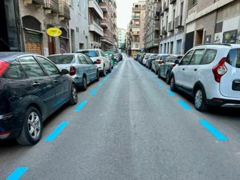 El Consistorio sevillano,ha empezado a dar los primeros pasos para ampliar la zona azul a más calles de la capital. 