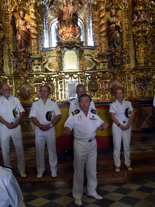La Hermandad de Mareantes del Sur, con sede en Puerto Gelves, celebró su acto de homenaje a la Virgen del Buen Aire,