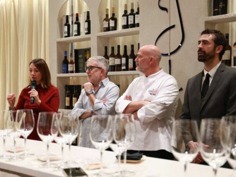 Los vinos del Marco de Jerez y la gastronomía gaditana brillan en Madrid Fusión 2025