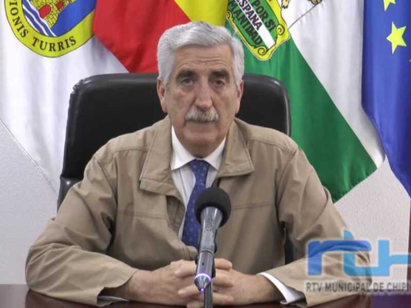 Luis Mario Aparcero confirma que este año habrá servicio de duchas y lavapiés en las playas y que se extremará el control 