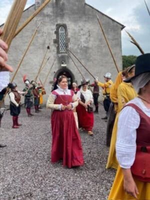Recreadores españoles conmemoran en Dingle la alianza hispano-irlandesa del siglo XVI