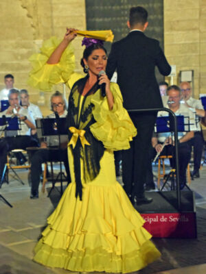 El Patio de la Montería se rinde a la copla en el Concierto Taurino de San Miguel en Sevilla