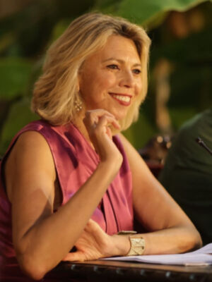 Editorial : Verde y Negro por Marina Bernal 