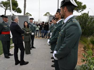 El ministro del Interior ha inaugurado oficialmente la ampliación del cuartel de la Guardia Civil en Chipiona (Cádiz), que ha supuesto una inversión de 2,5 millones de euros