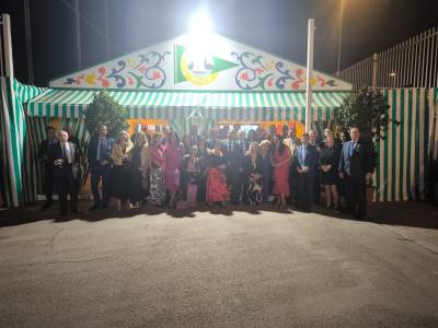 Cena del Pescaíto en la caseta del club Nautico de Sevilla