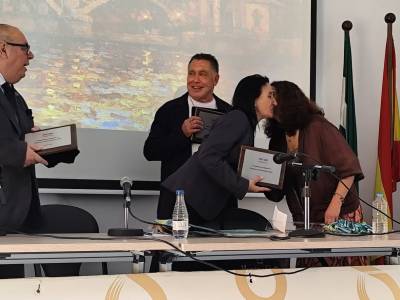 La Casa de las Columnas acoge un emotivo homenaje a los poetas del 27 