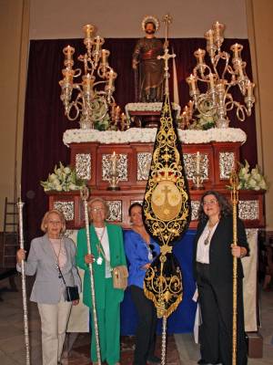 “Sevilla inaugura el ciclo de las Glorias con la solemne procesión de San José Obrero” 