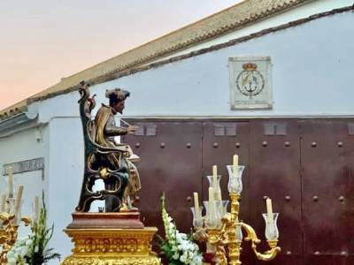 San Gregorio de Osset preside el inicio de las fiestas patronales de Alcalá del Río