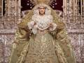  La Corona de 1971 vuelve a presidir la estampa de la Virgen de las Angustias de Alcalá del Río