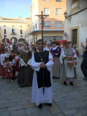  El Tercio de Olivares rinde homenaje a la Hispanidad con su IV desfile por el centro histórico de Sevilla
