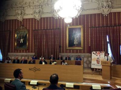  Sevilla y Canarias renuevan sus lazos históricos en una exaltación de la convivencia y la fraternidad